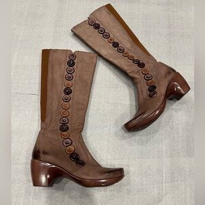 [40/9-9.5]NAOT Brown Leather Knee-High Boots Buttons